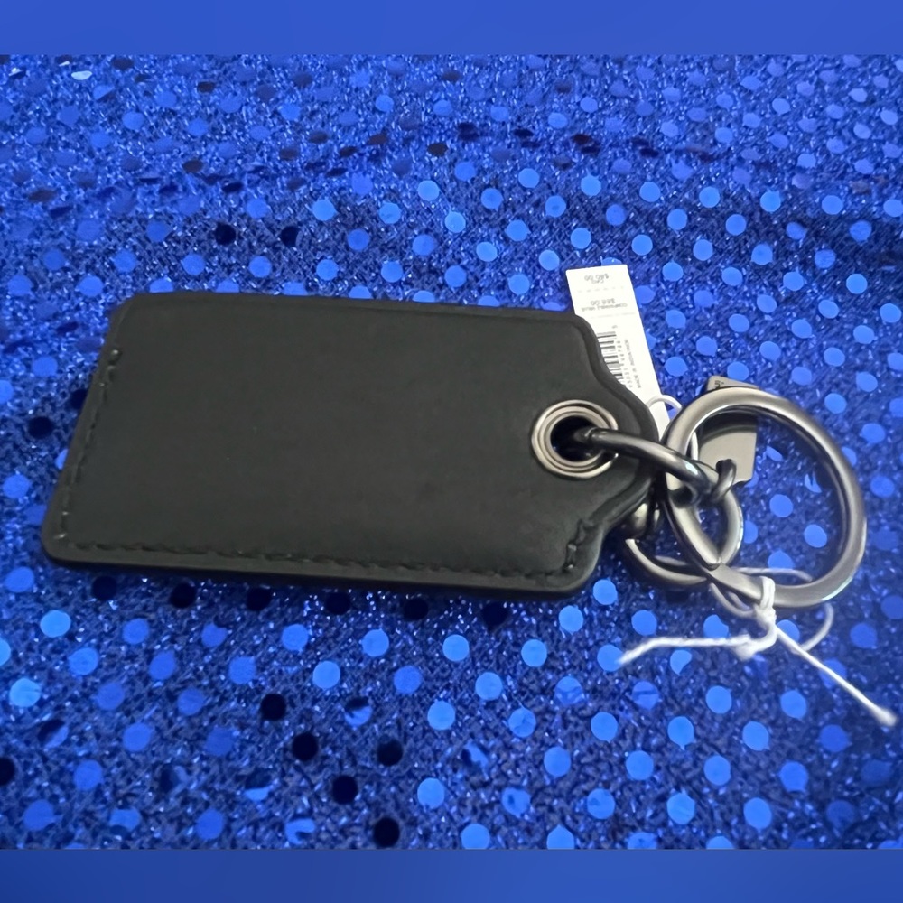 Coach Keyring - Picture 3 of 5